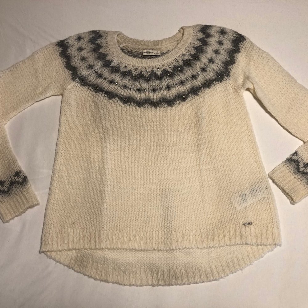 Abercrombie & Fitch Loose Knit Sweater - M
